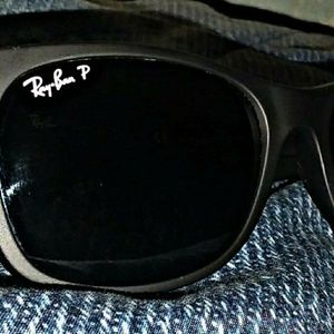 Like new Ray Bans P.